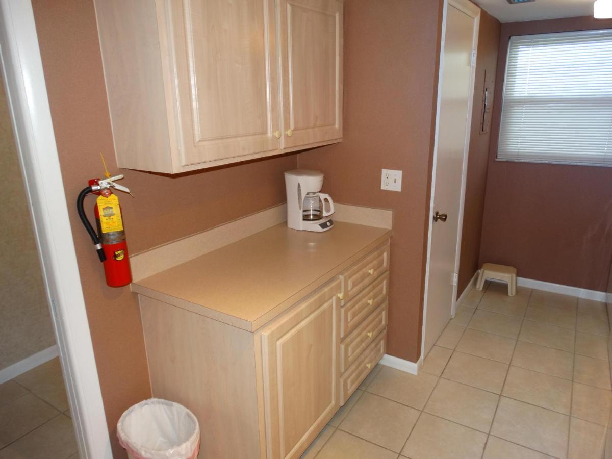Spanish Main 66- Direct Oceanfront Condo! Cocoa Beach Extérieur photo